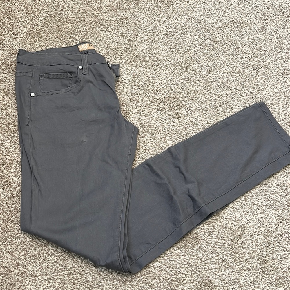 Grey skinny jeans